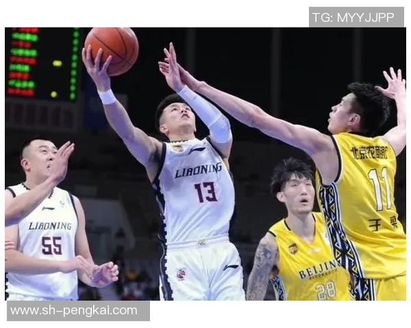 上海排球队以90分稳居冠军赛积分榜首位，争夺荣誉势头强劲