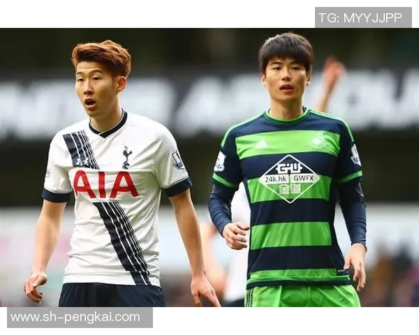 上海足球队在奥运会上的默契配合与战术分析探讨