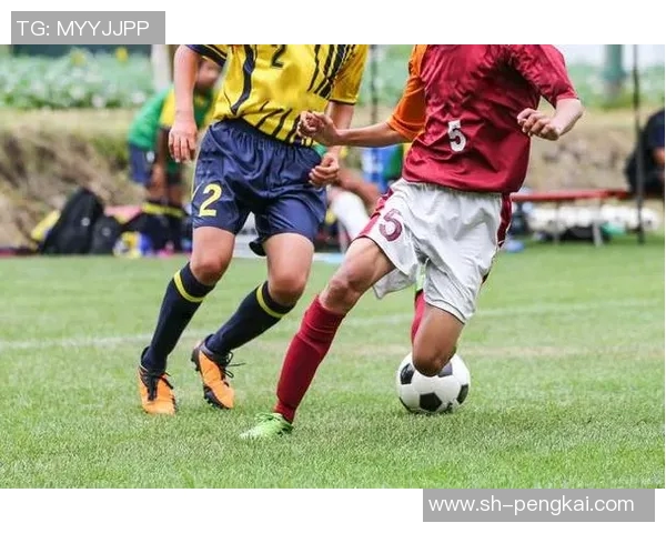 成都足球队心理素质探讨:如何在比赛中保持冷静与自信 成都足球队心理素质探讨:如何在比赛中保持冷静与自信